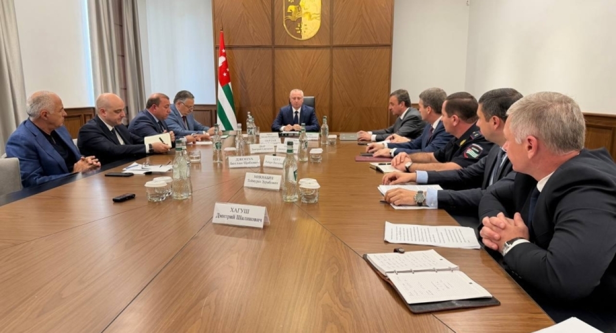 President Badra Gunba holds a meeting on the results of the implementation of two state programs