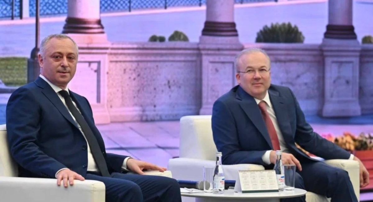 Президент Бадра Гунба наградил орденом «Ахьдз-Апша» II степени Андрея Назарова