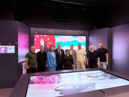 Беслан Эшба ознакомился с ходом создания интерактивного пространства при Музее боевой славы