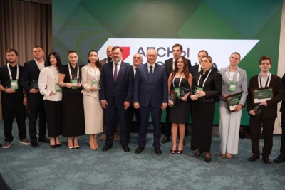 President Badra Gunba took part in the summing up of the final of the second season of the "Team Abkhazia" management competition.