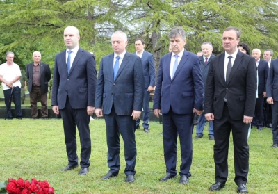 Гәынба Бадра Аԥсны Аҳәынҭқарра Актәи Ахада Владислав Арӡынба ҳаҭырла дигәалаиршәеит